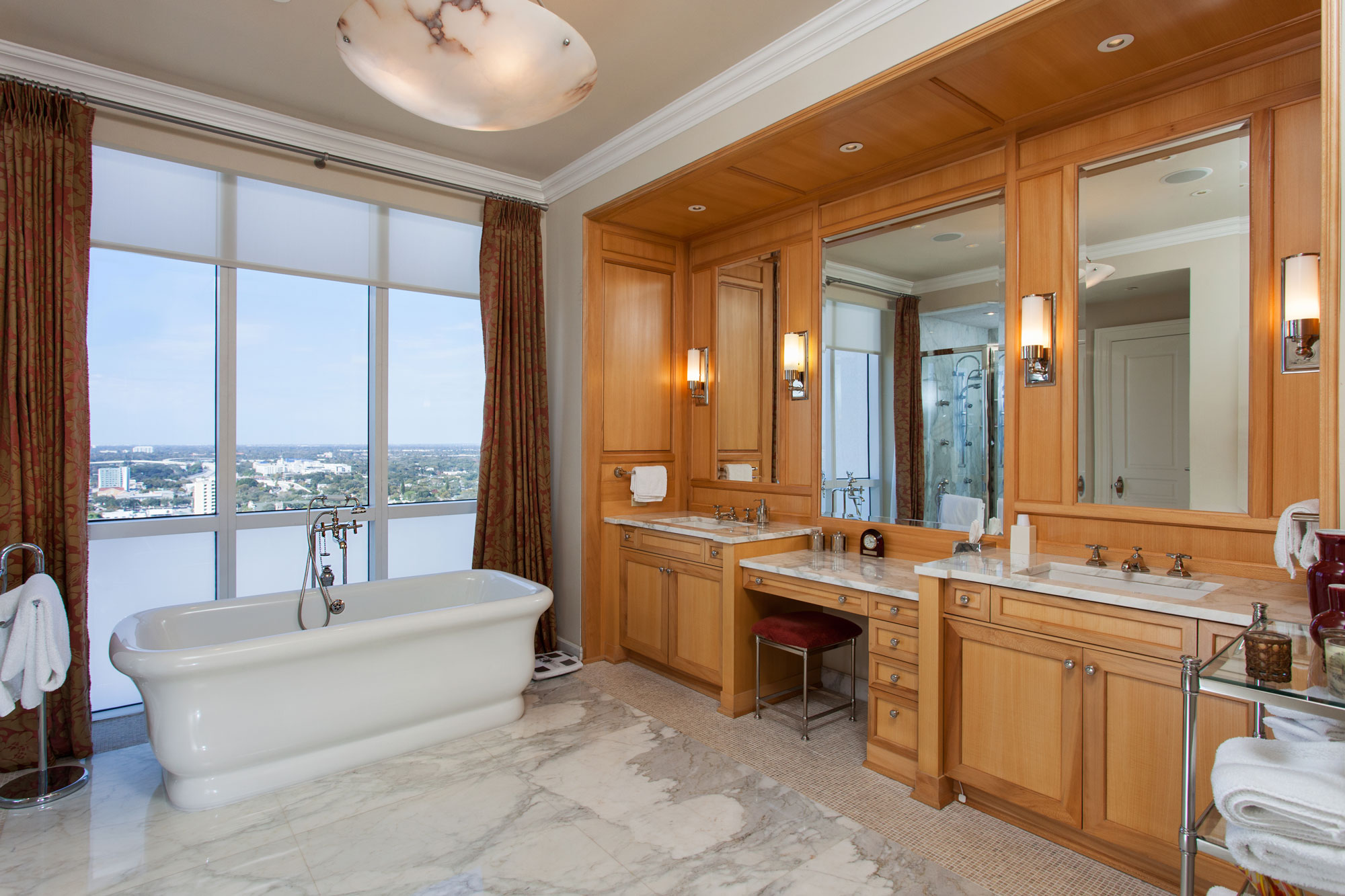 Thompson Raissis Architects, LLC